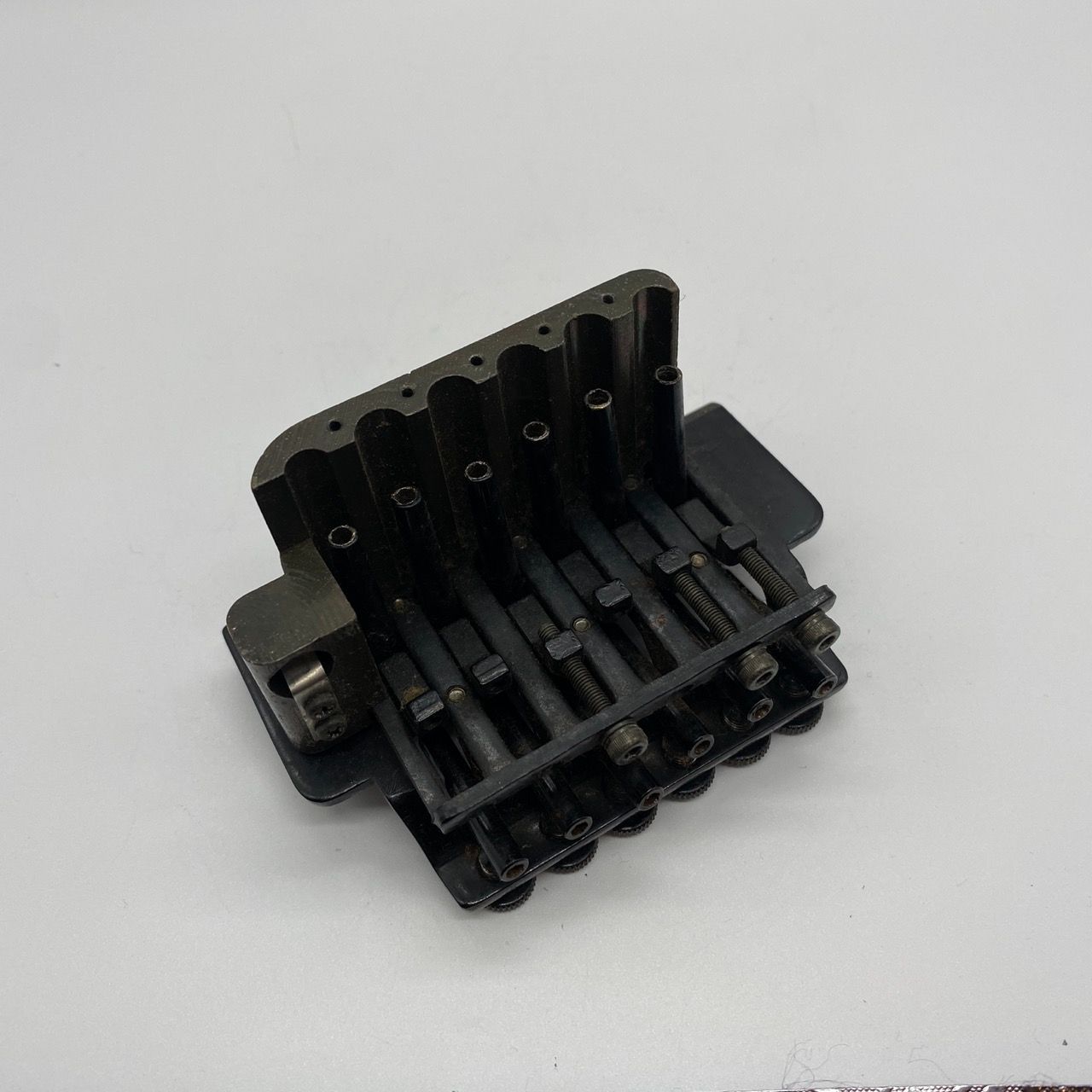 Floyd Rose 1000 ギター ブリッジ FLOYD ROSE 1000シリーズ