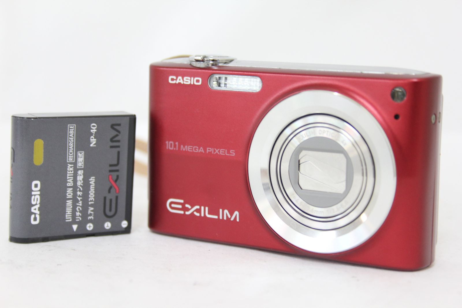 CASIO EXILIM EX-Z200 レッド CASIO EXILIM EX-Z200 レッド 美品