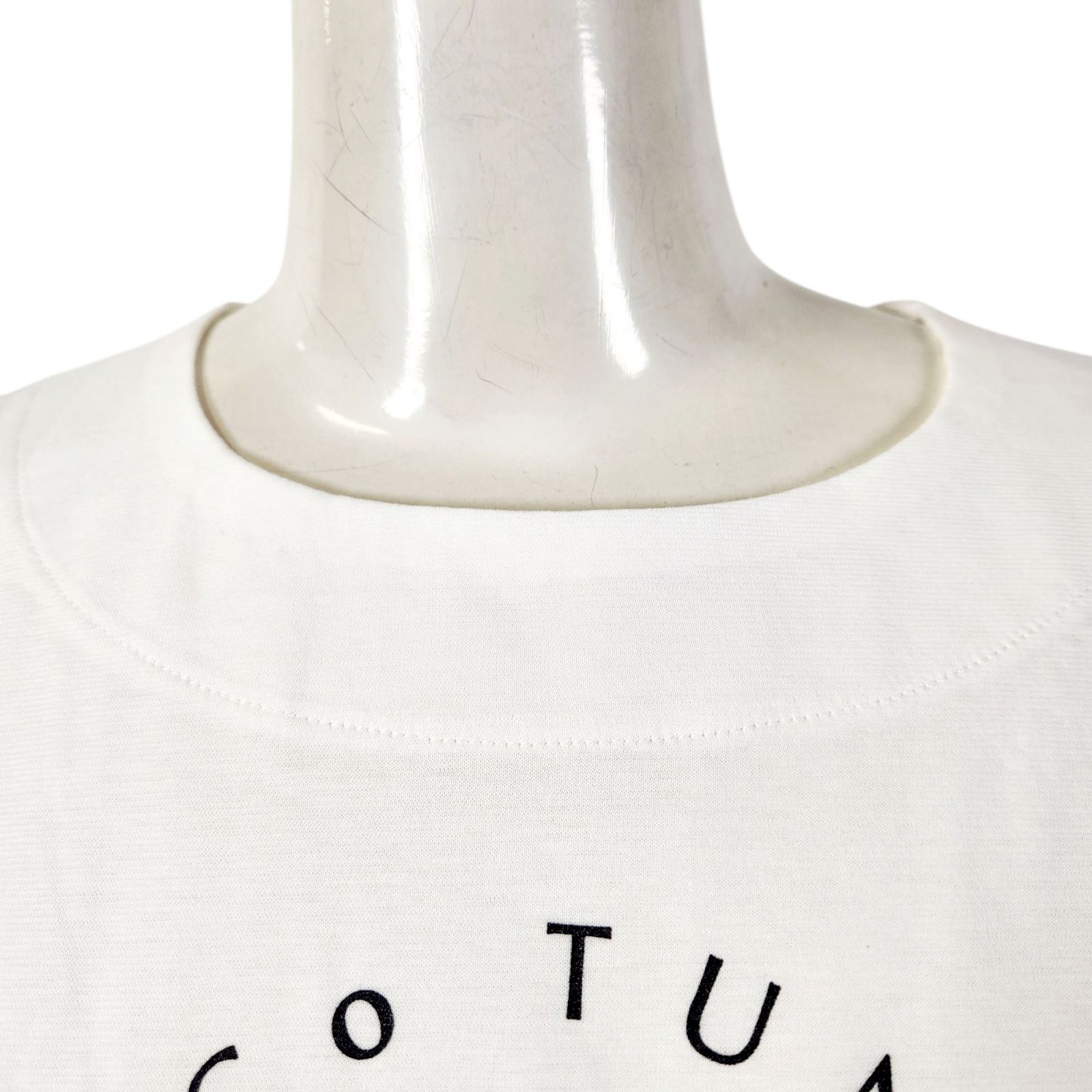 鴨居羊子 TUNIC
