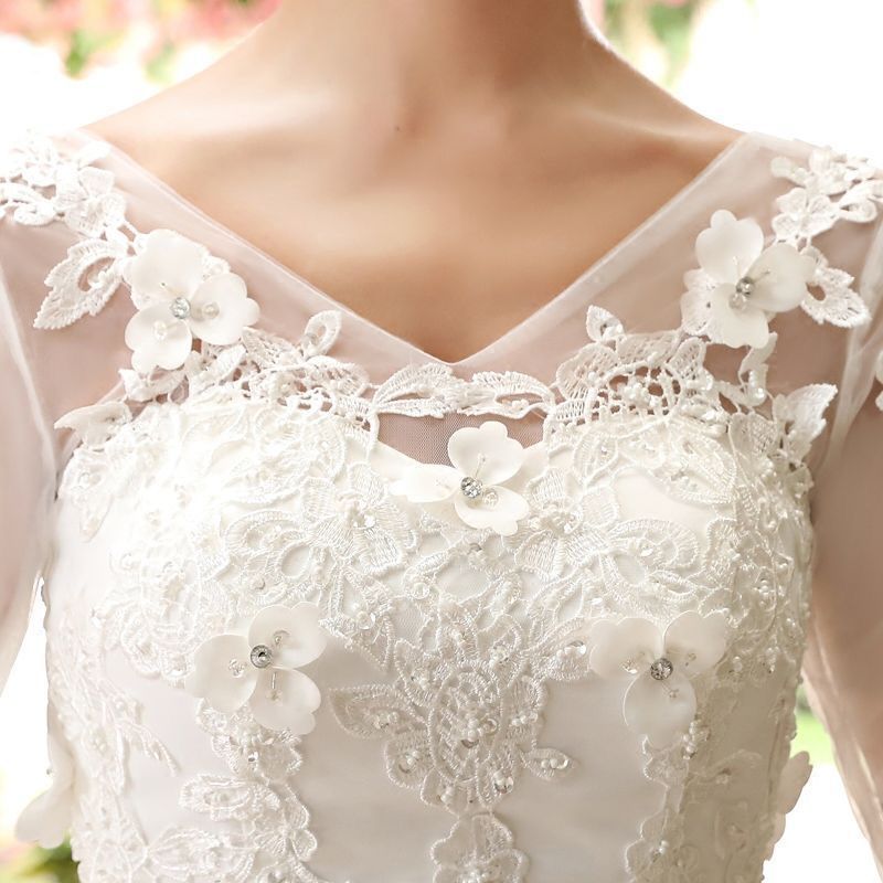 ウェディングドレス 半袖 編上げ サイズ調節OK 袖あり 二次会 白 ウエディングドレス Vネック 前撮り 後撮りに シンプルAライン 花嫁 MAAHADDERANG_COM