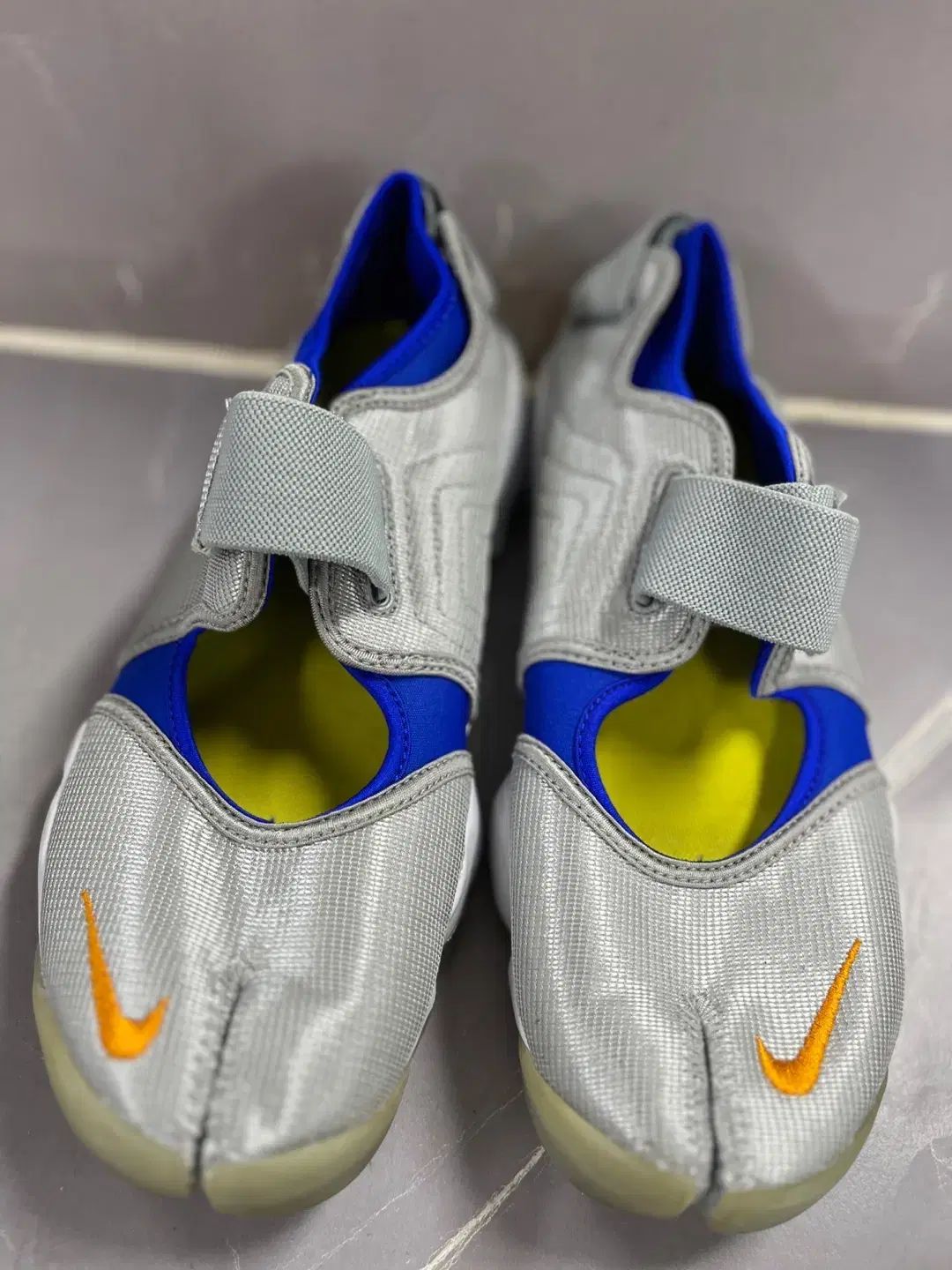 NIKE(ナイキ) エアリフト 銀河 280