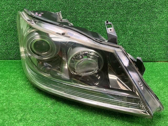 ホンダ KB1 レジェンド 前期 右ヘッドライト HID P4246 J0 レベ付 バラスト付 241228217