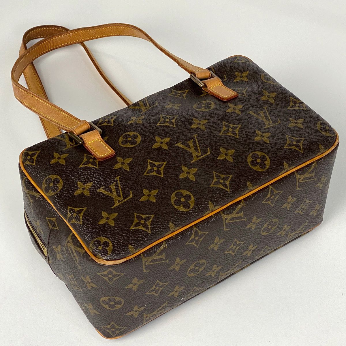 ジャンク品】ルイ・ヴィトン Louis Vuitton シテ MM 肩掛け ショルダー 