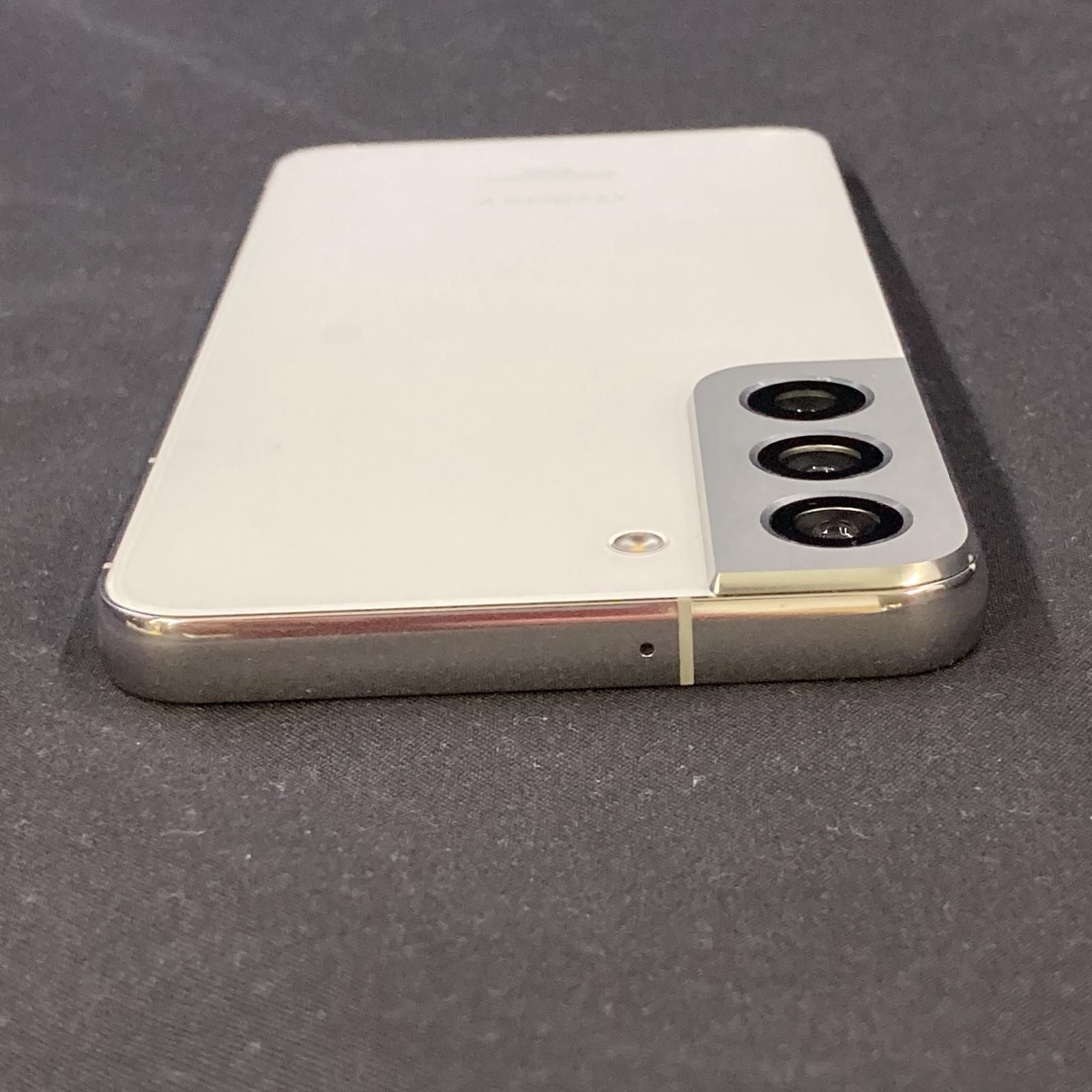 Galaxy S22 SCG13 ファントムホワイト au Galaxy S22 SCG13 au 256GB ファントムホワイト 国内版