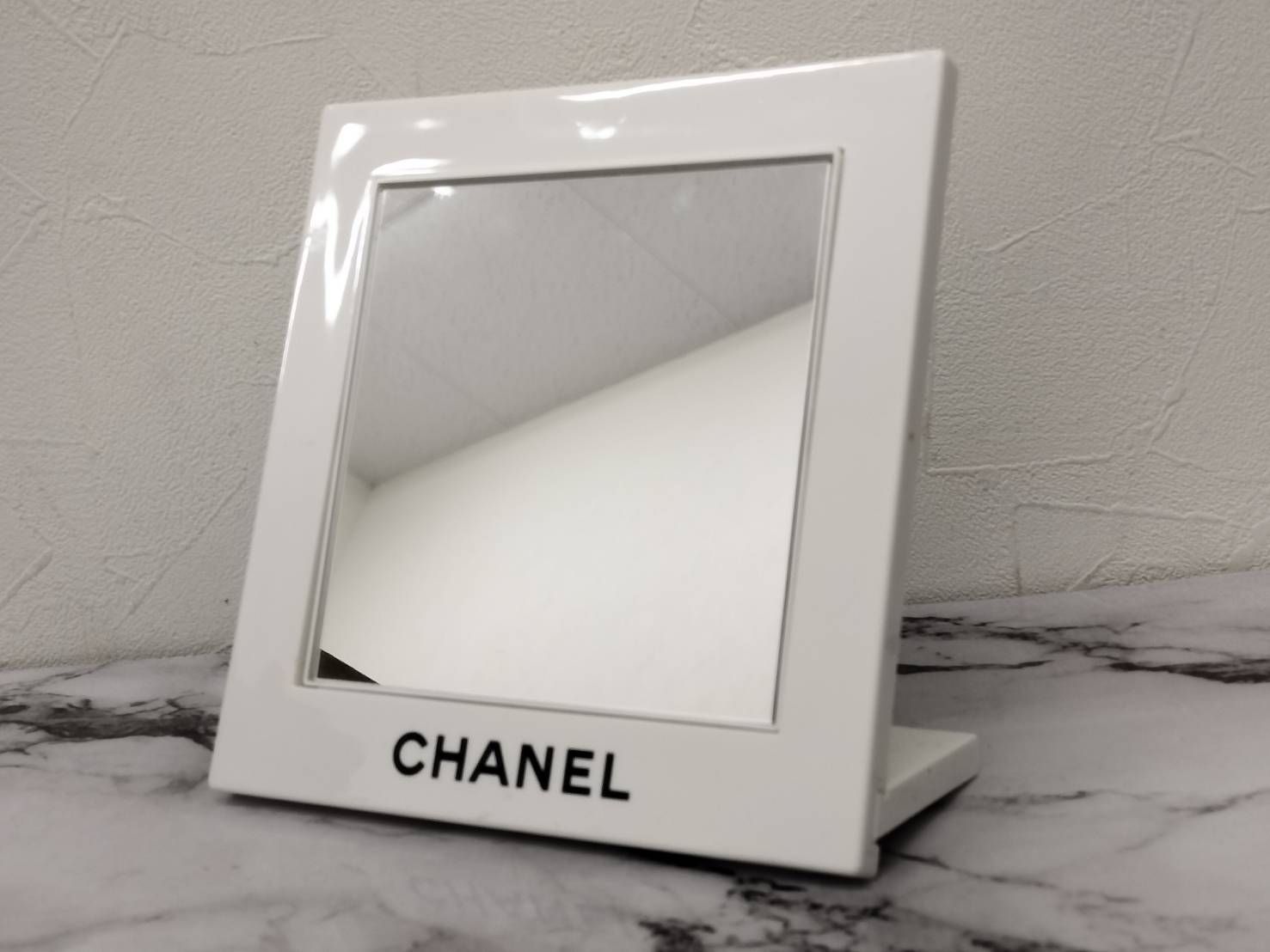 非売品】ノベルティCHANEL シャネル 回転式ミラー - メルカリ