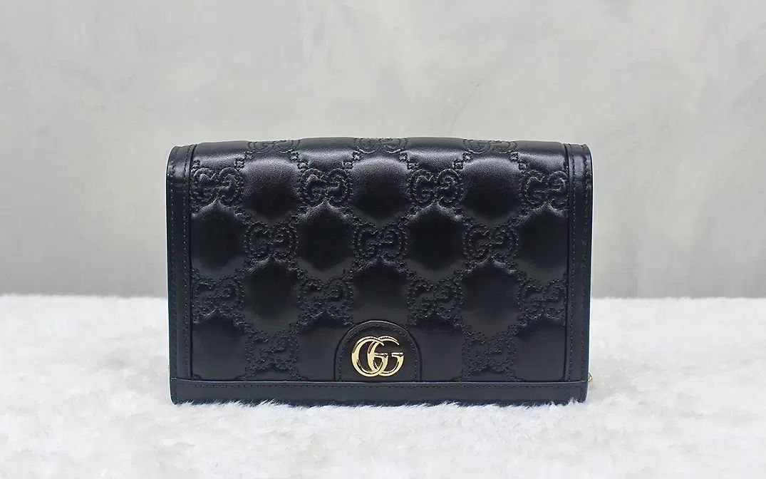 ブランド グッチ マトラッセ GG チェーン クロスバック 723787