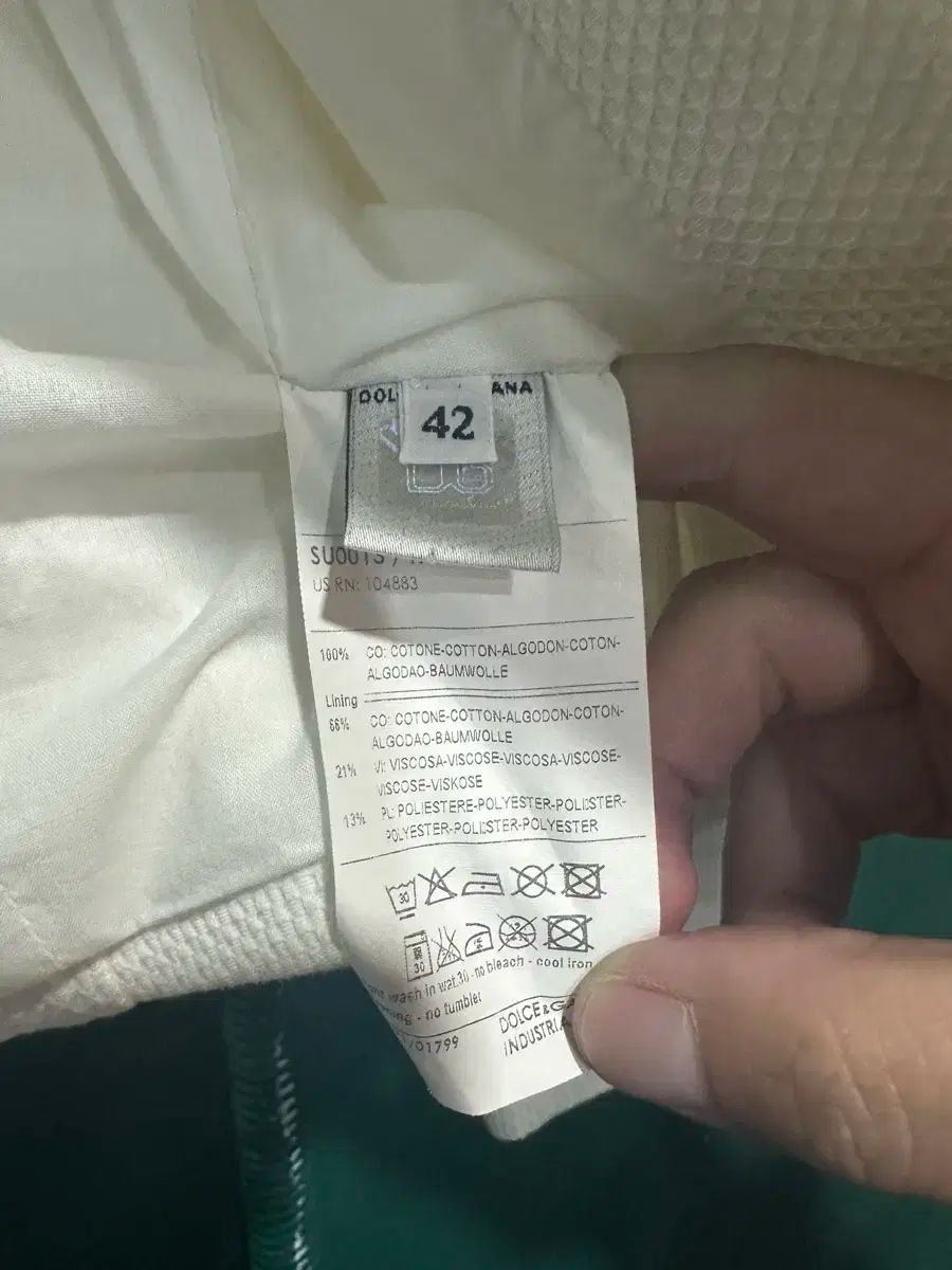 ジャケットスカート 白