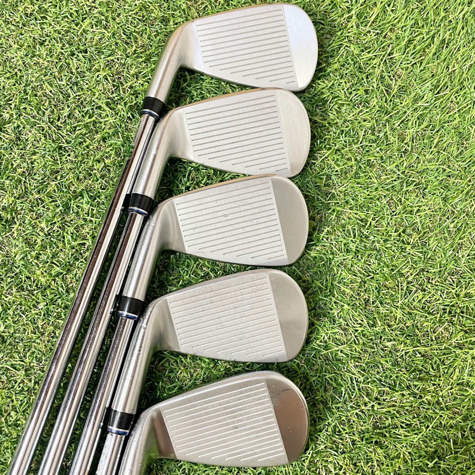 ゼクシオ XXIO FORGED 2017年モデル アイアンセット 9本 R 右 豪華9本】XXIO FORGED ゼクシオフォージド 2017年モデル