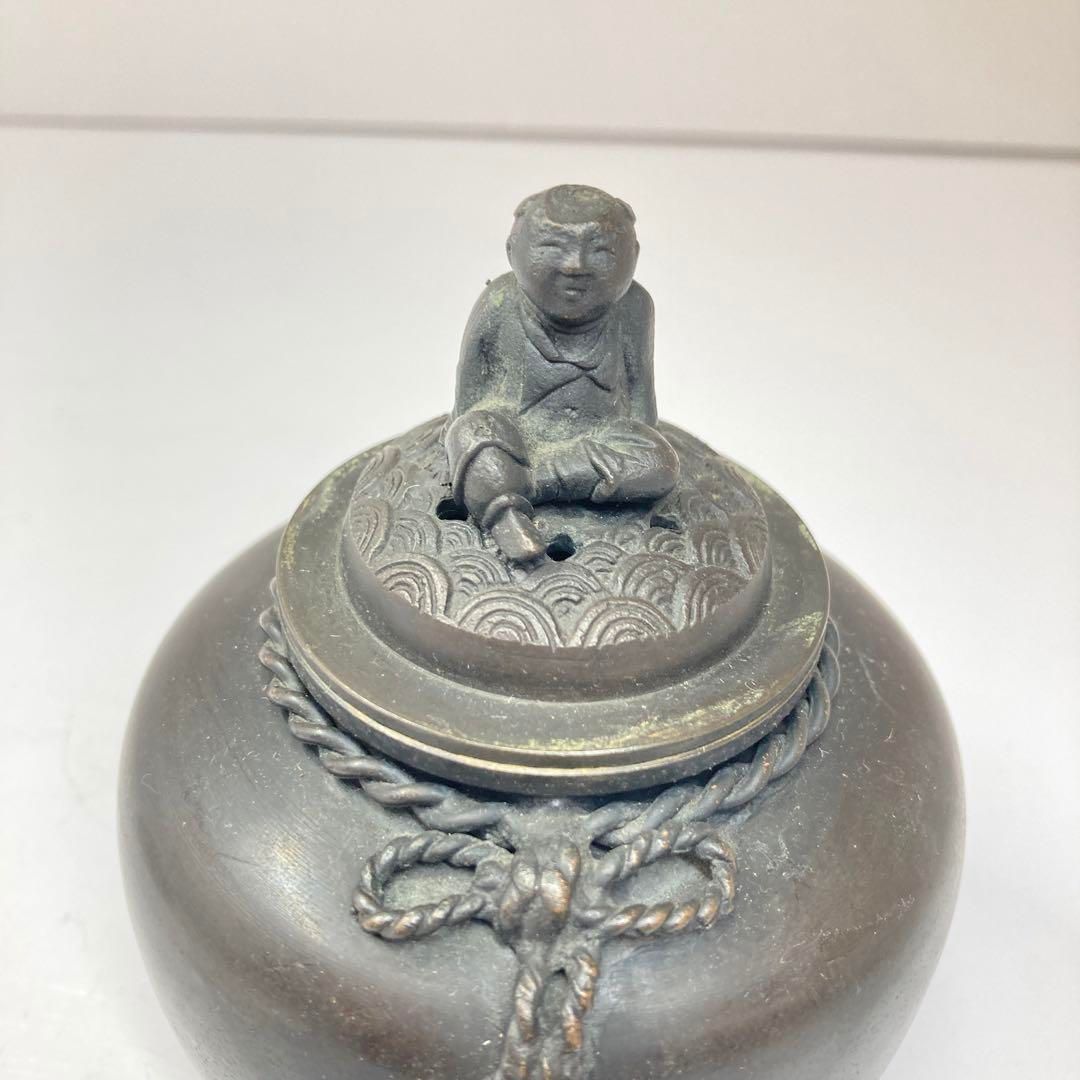 古銅 人物 三足香炉 705g 幅約10㎝ タエチ 東さ5-0803④