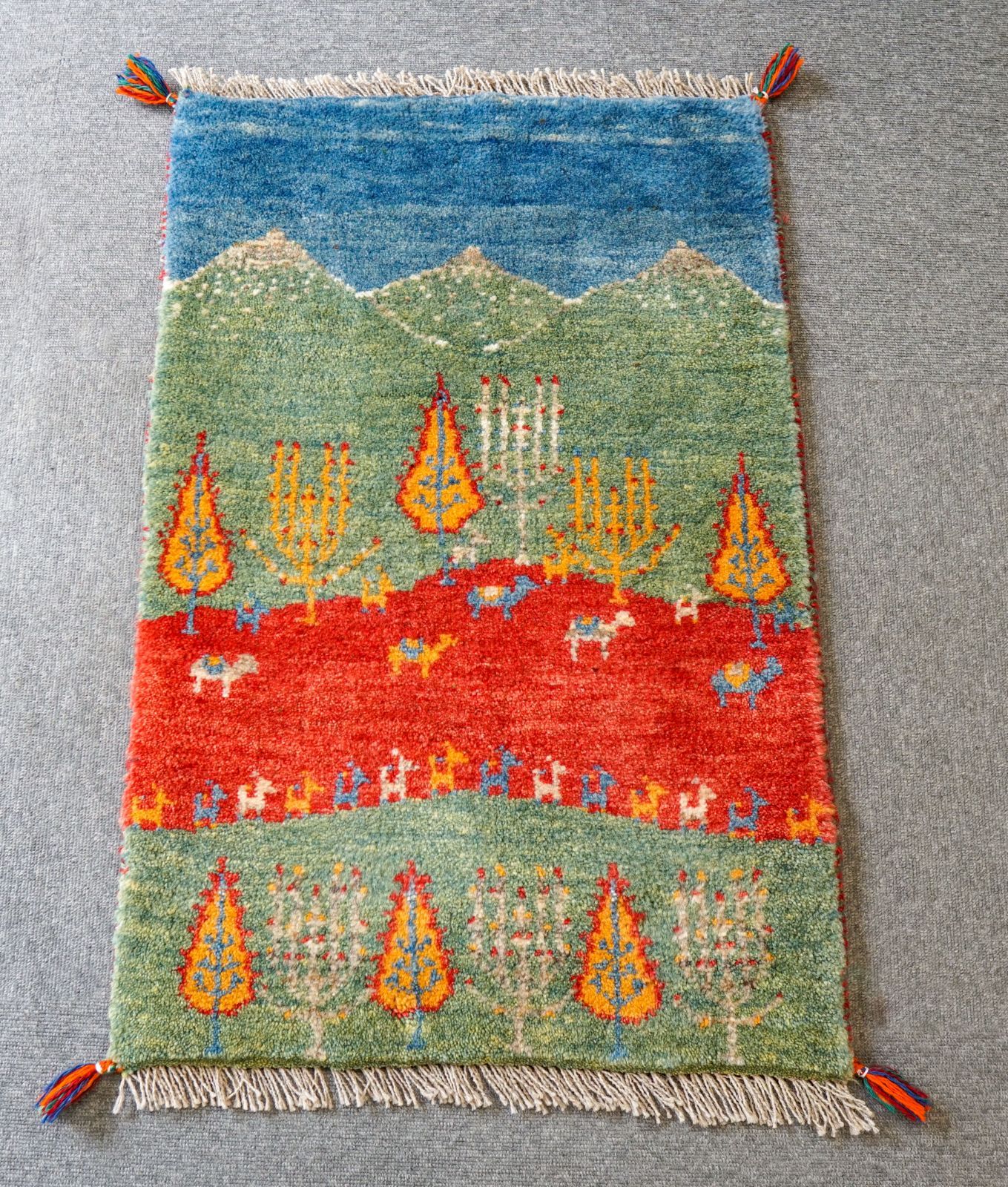 ペルシャギャッべ手織りの草木染め ペルシャ ギャッベ 手織り 草木染め アマレ 本物 玄関マット イラン産