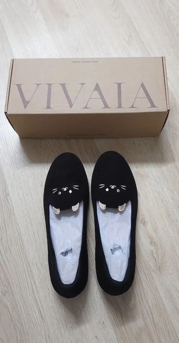 ローファー フラットシューズ