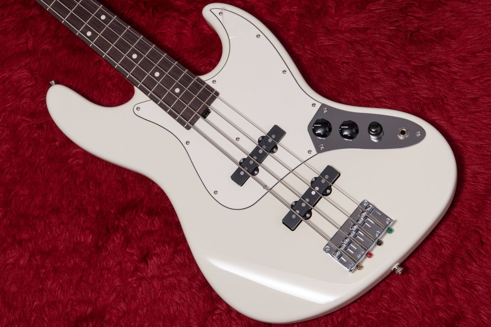 new Three Dots | JB Plus OWH|R 3.990kg T939 GIB横浜