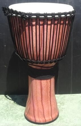 ジャンベ （ジェンベ） ママディ・ケイタ サイン入り ジャンベ （ジェンベ） ママディ・ケイタ サイン入り ジャンベ