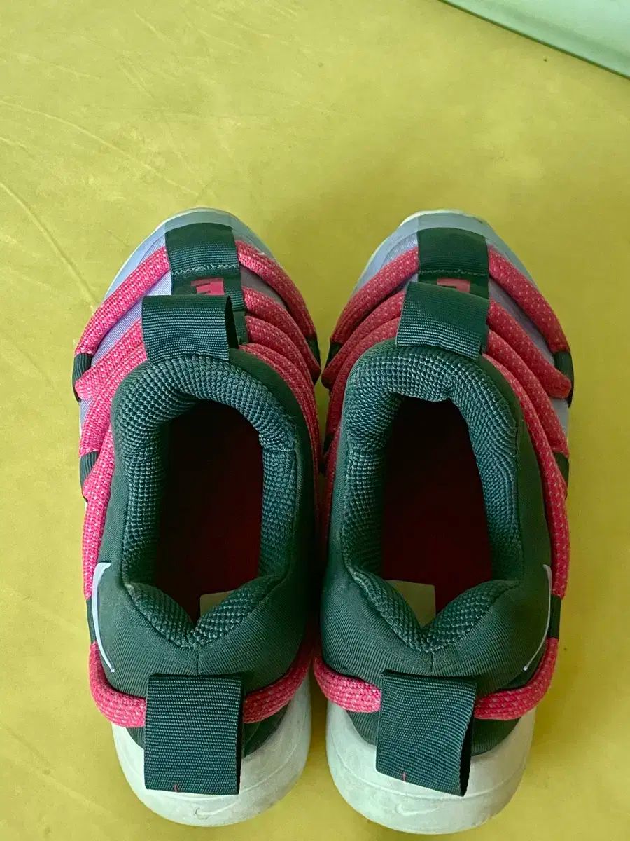 NIKE(ナイキ) nobis(ノビス) キッズ 200