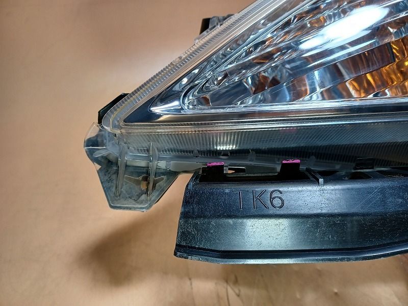 お早めに！ コーティング済 フィットシャトル GG8 左ヘッドランプ ヘッドライト 15X Lパッケージ スタンレー P6869 33151-TF7-J11 NH624P 送料無料の商品多数！