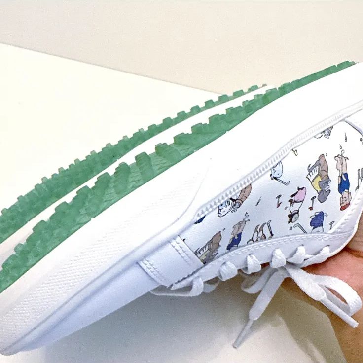 スケッチャーズ