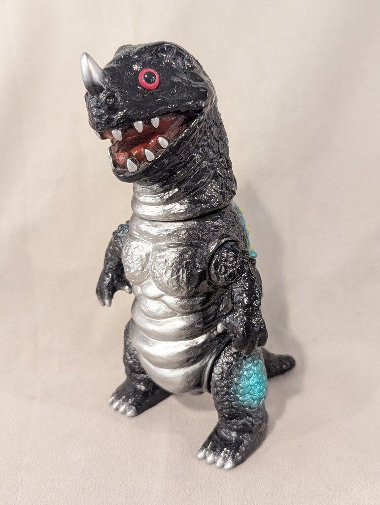 rai sofubi ライソフビ　個展限定　超星恐竜　決起集会 Amazon.co.jp: RAi SOFUBi ライソフビ 1期 超星恐竜 惑星角龍