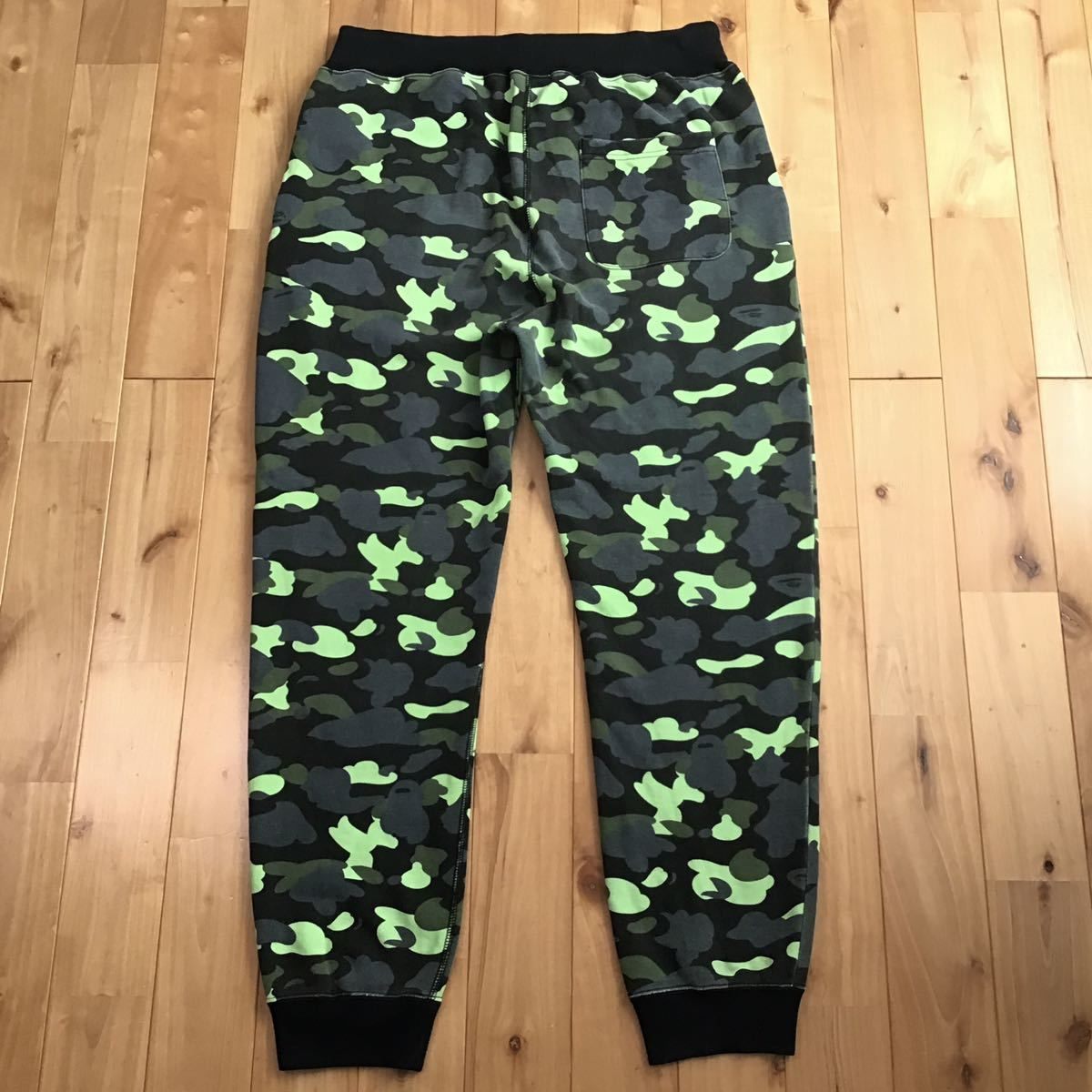 APE BAPE KAWS NEON CAMO 迷彩パーカースウェットL