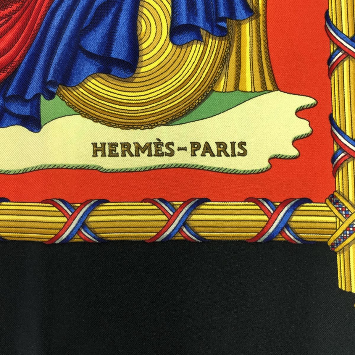 エルメス カレ 90 LIBERTE EGALITE FRATER HERMES エルメス スカーフ カレ90 『LIBERTE EGALITE FRATERNITE