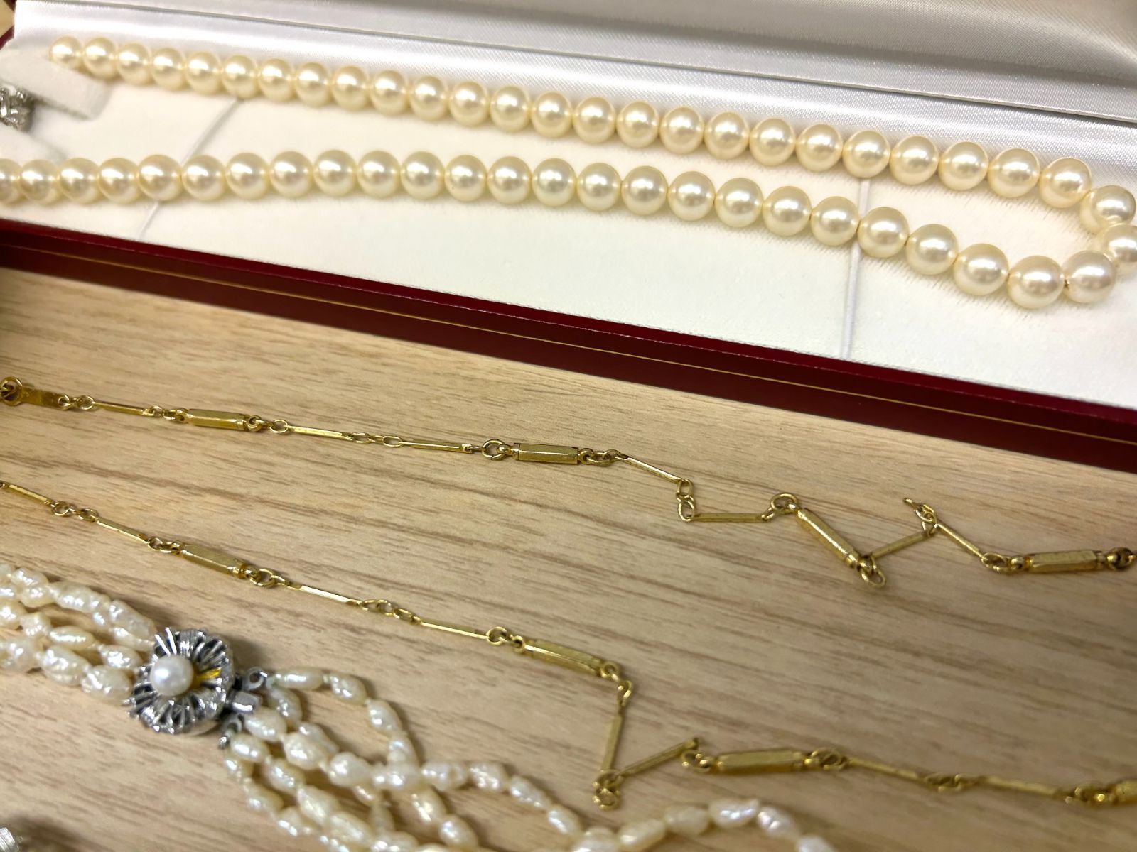 遺品整理】アクセサリー ジュエリー まとめ売り② - メルカリ