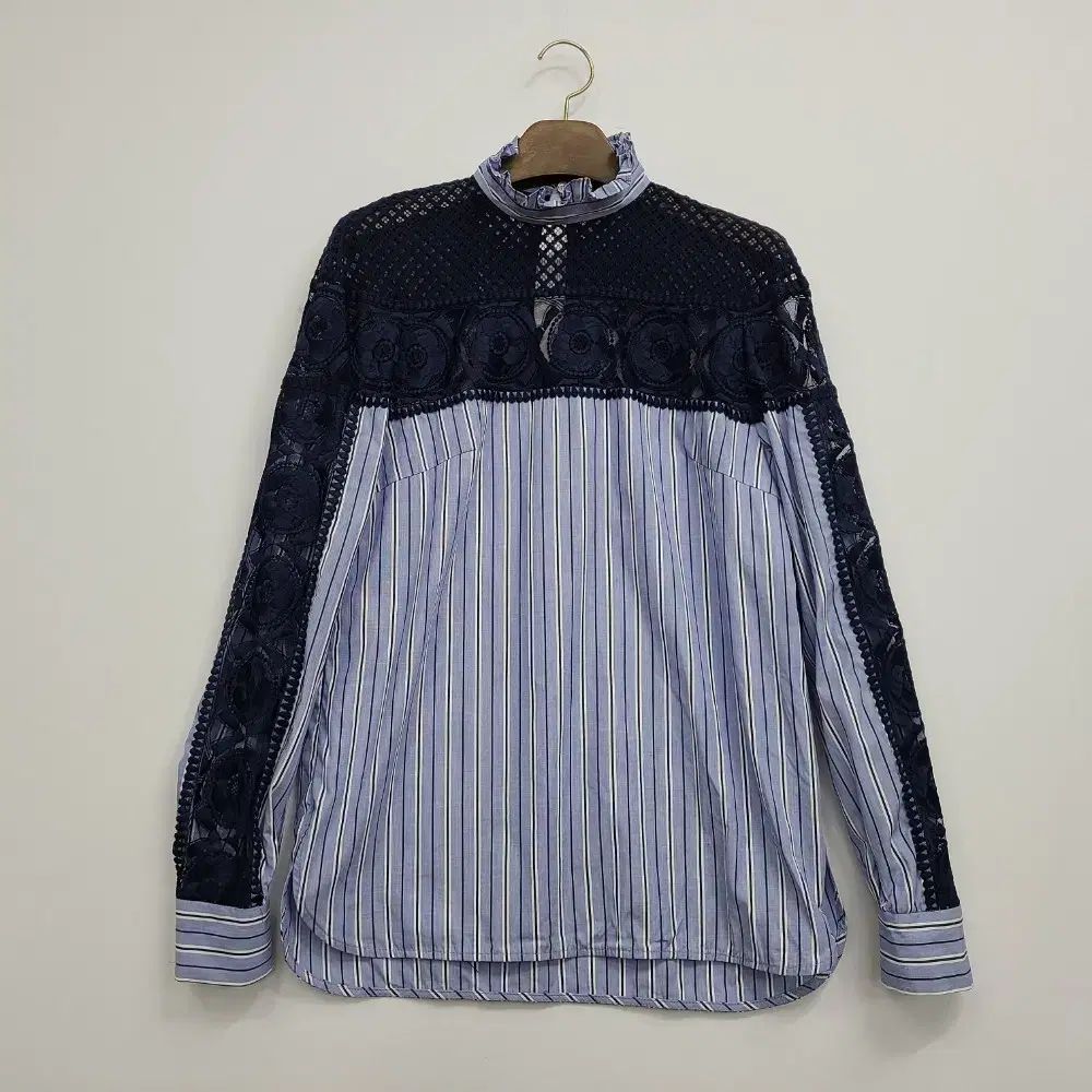8　【未使用に近い】サンドロ　ブラウス 　Striped Lace Top 　2 8 サンドロ ブラウス Striped Lace Top 2