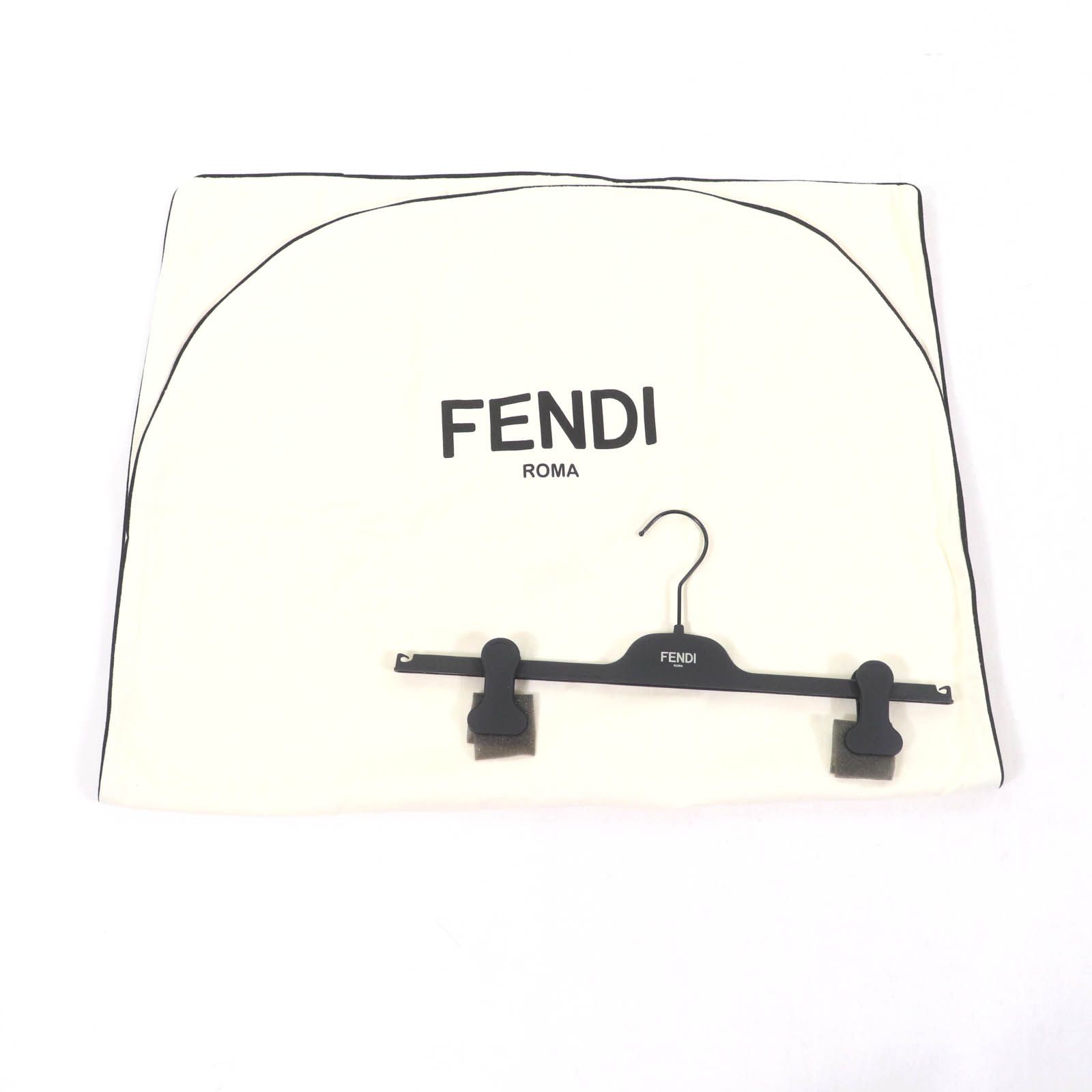 FENDI 100%ウール ストール グレー ロゴ FENDI ウールマフラー グレー系 フリンジ付き - メルカリ