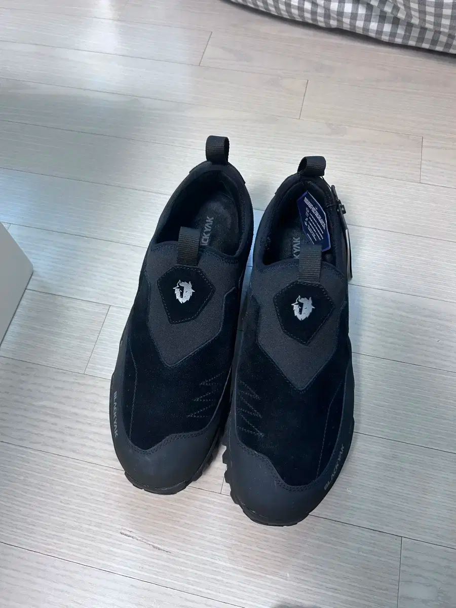 BLACK YAK ブラックヤク 機能性 トレッキングシューズ 280 黒