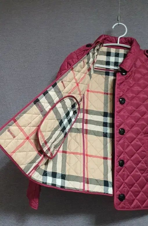  バーバリー チルドレン キルティング ジャケット 12 y サイズ その他 ジャケット ブルゾン