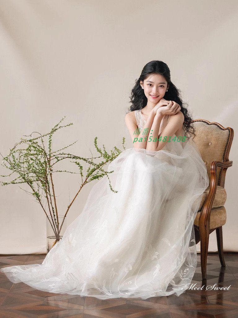 ウェディングドレス ロングドレス Aラインドレス ノースリーブ ふわふわ 二次会 ウエディングドレス 前撮り 花嫁 チュール 結婚式 挙式 ブライダル pai5a481408