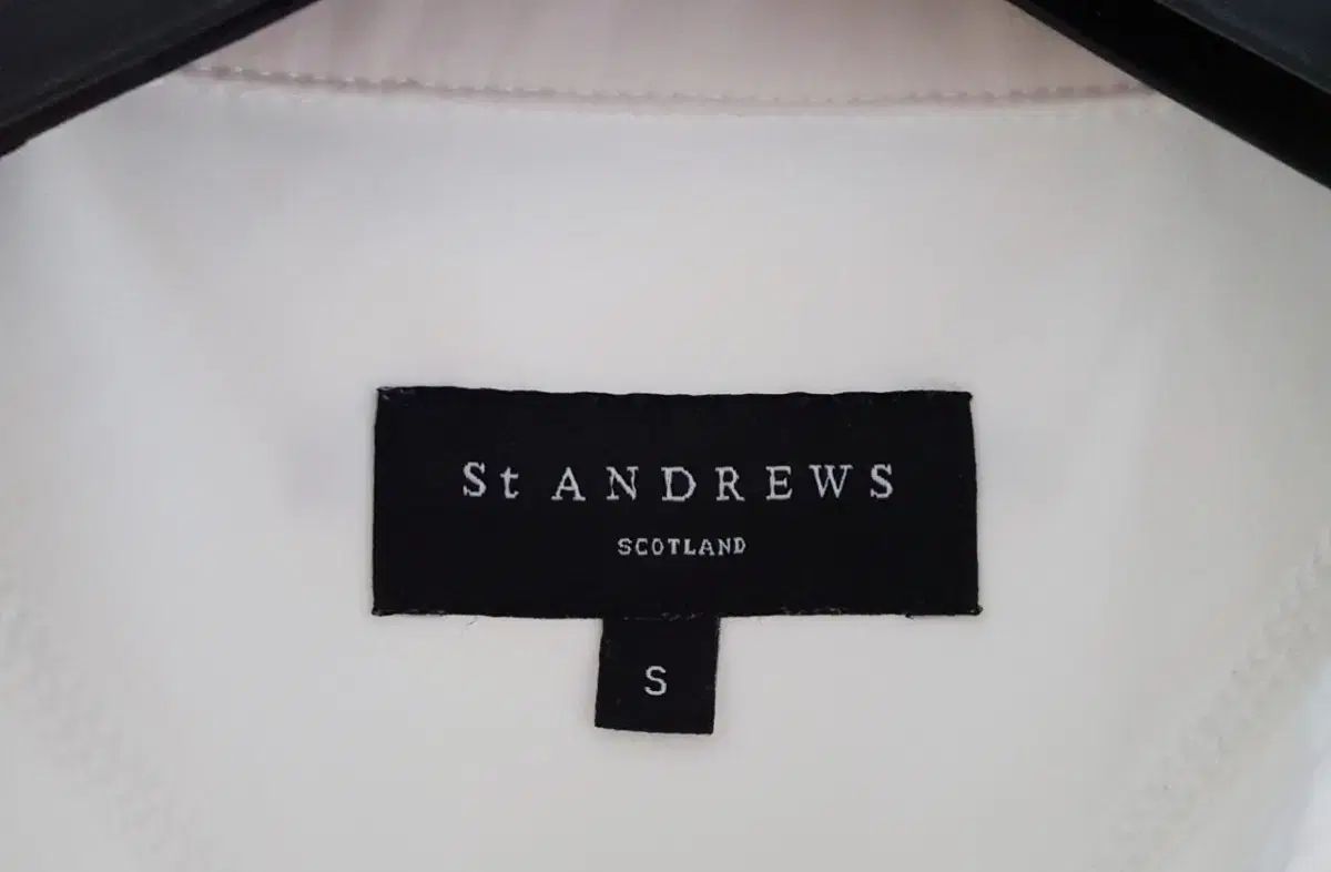ANDREWS セント