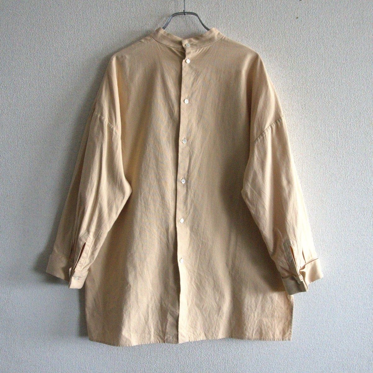 美品】 ARTS&SCIENCE 【Back Button Moc Neck Blouse】 SIZE:1 バック 