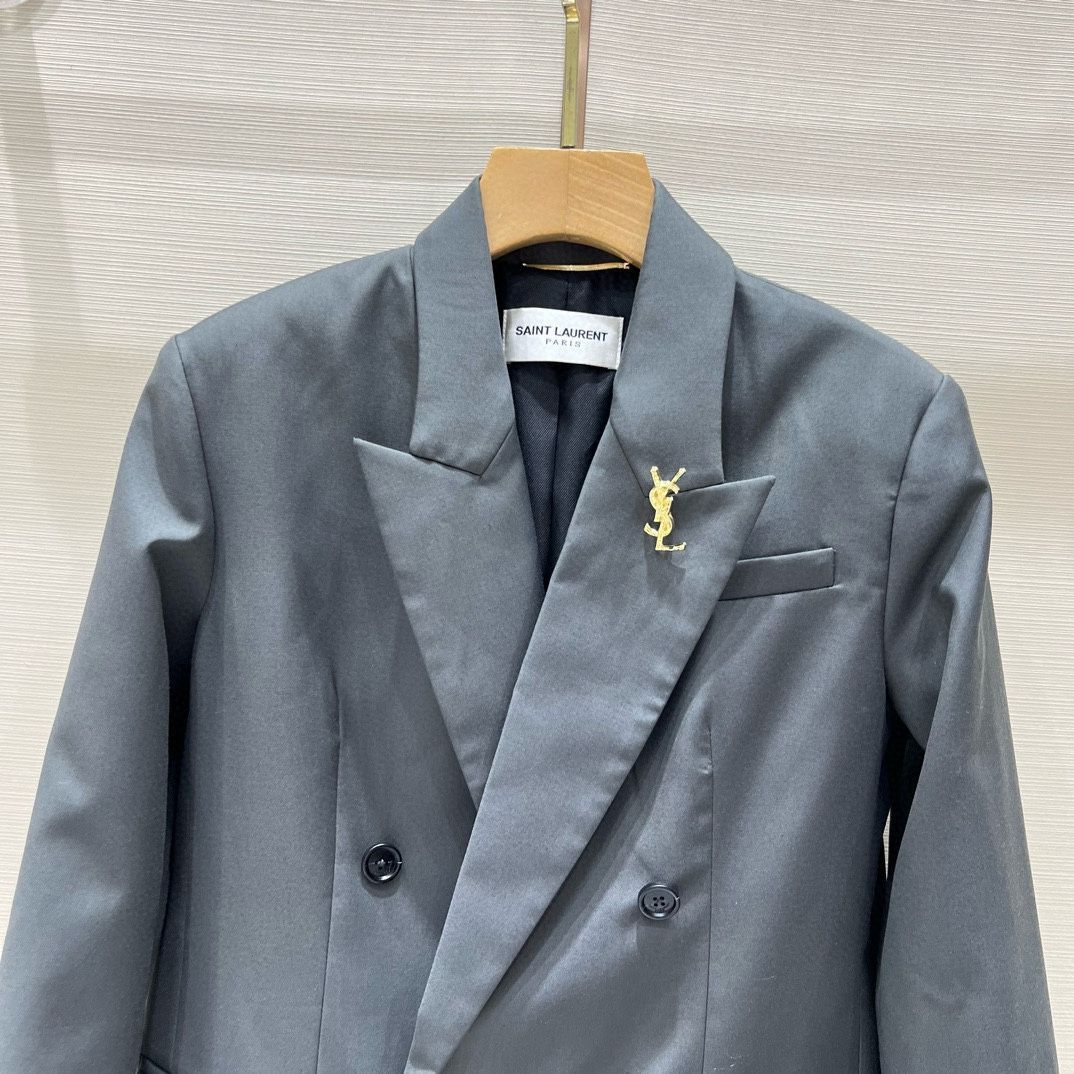 未使用品】イブサンローランセットアップタキシードブラックダブル