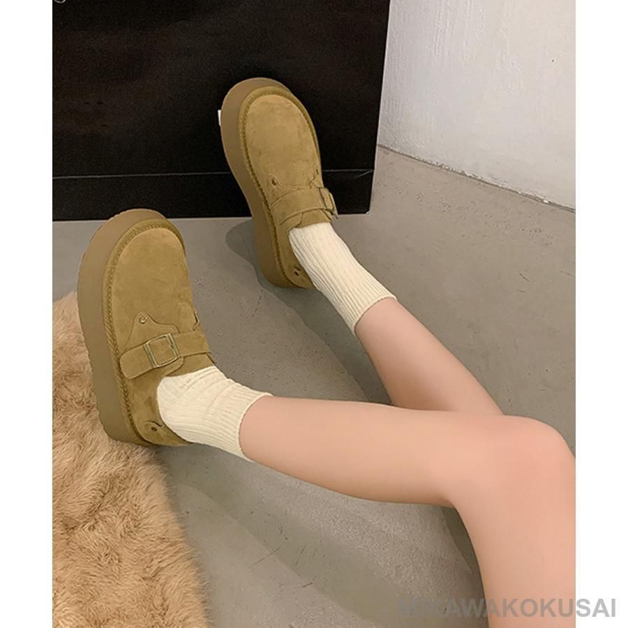 モカシンシューズ