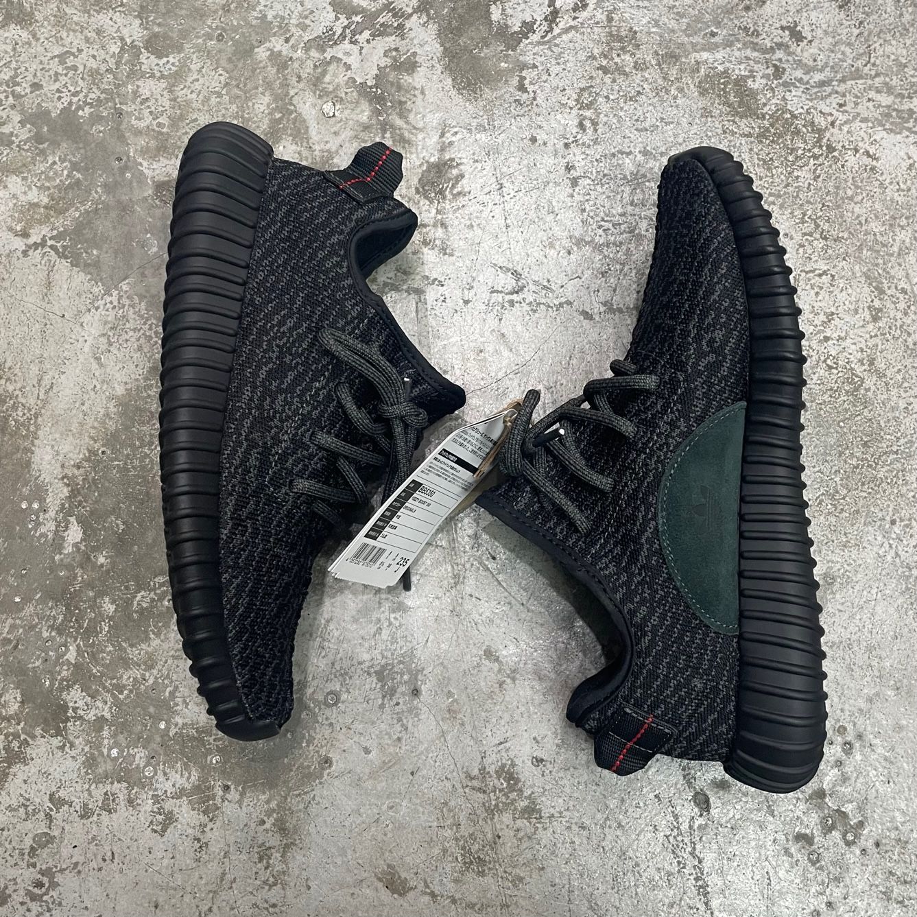 未使用品 adidas YEEZY Boost 350 