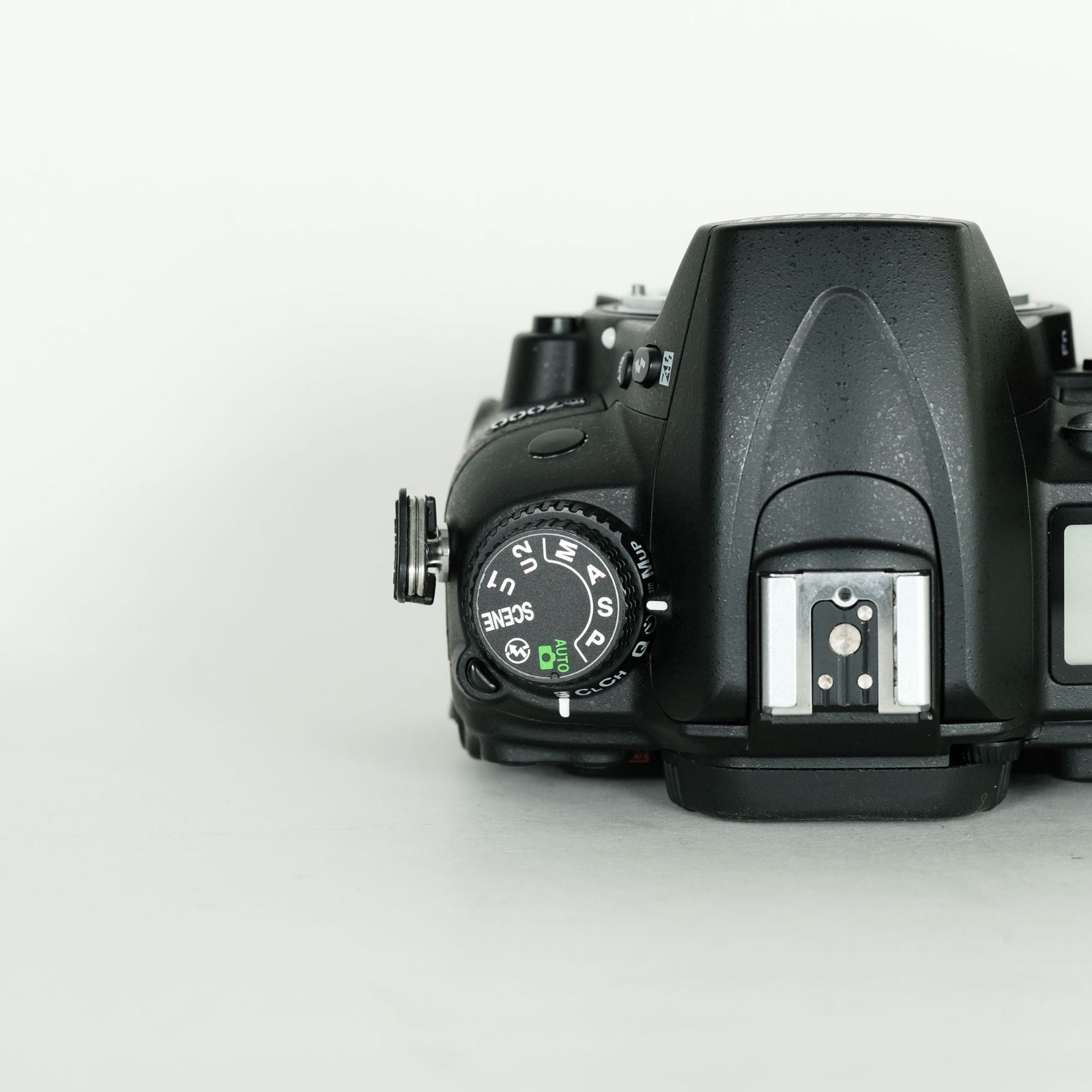 【美品】Nikon D7000 タムロン レンズセット シャッター回数少 中古】Nikon ニコン D7000 デジタル一眼レフカメラ シャッター