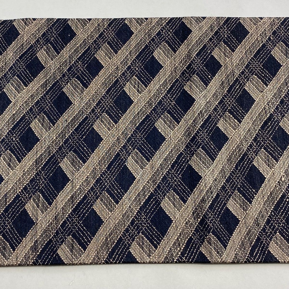 袋帯 美品 逸品 斜め格子 黒 全通 正絹 【中古】 - メルカリ