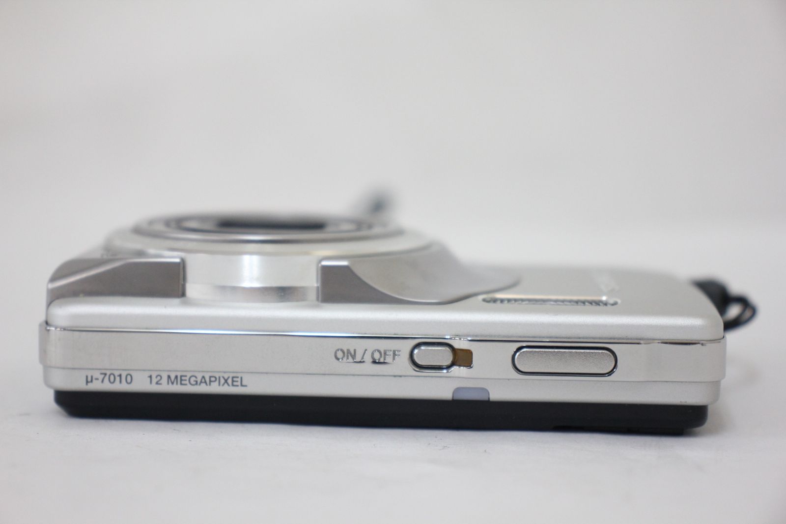 返品保証】 オリンパス OLYMPUS CAMEDIA μ-7010 3x バッテリー付き 
