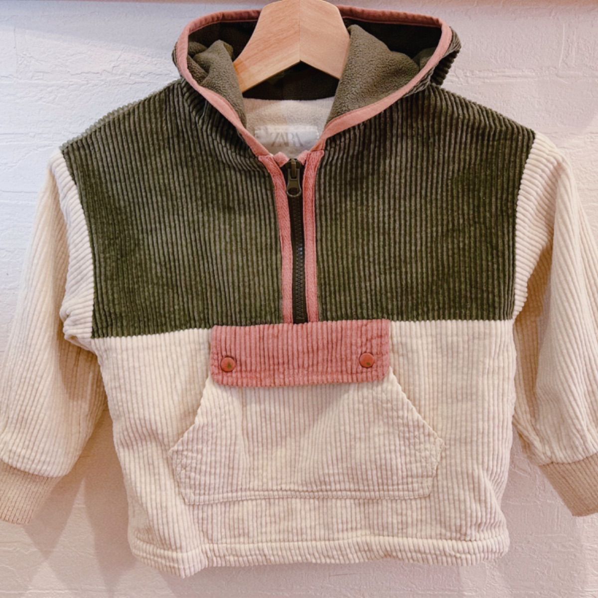 ZARA KIDS 110cm】ジップパーカー - メルカリ