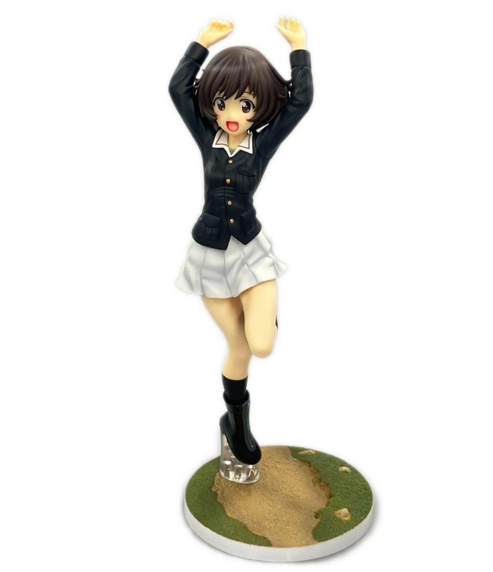 RAH 秋山優花里 ガールズ＆パンツァー フィギュア Amazon.co.jp: コトブキヤ ガールズ&パンツァー 秋山優花里 1/8
