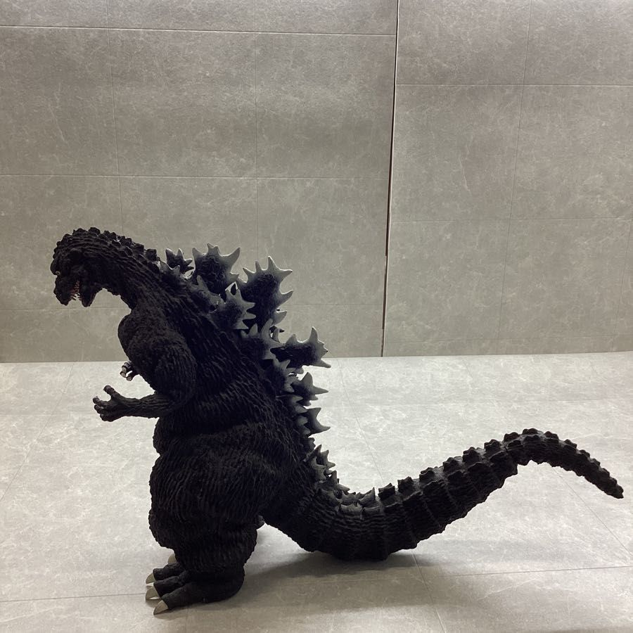 ジャンク 本体のみ 東京マルイ 1/100 初代ゴジラ GODZILLA ラジコン 電動RC - メルカリ