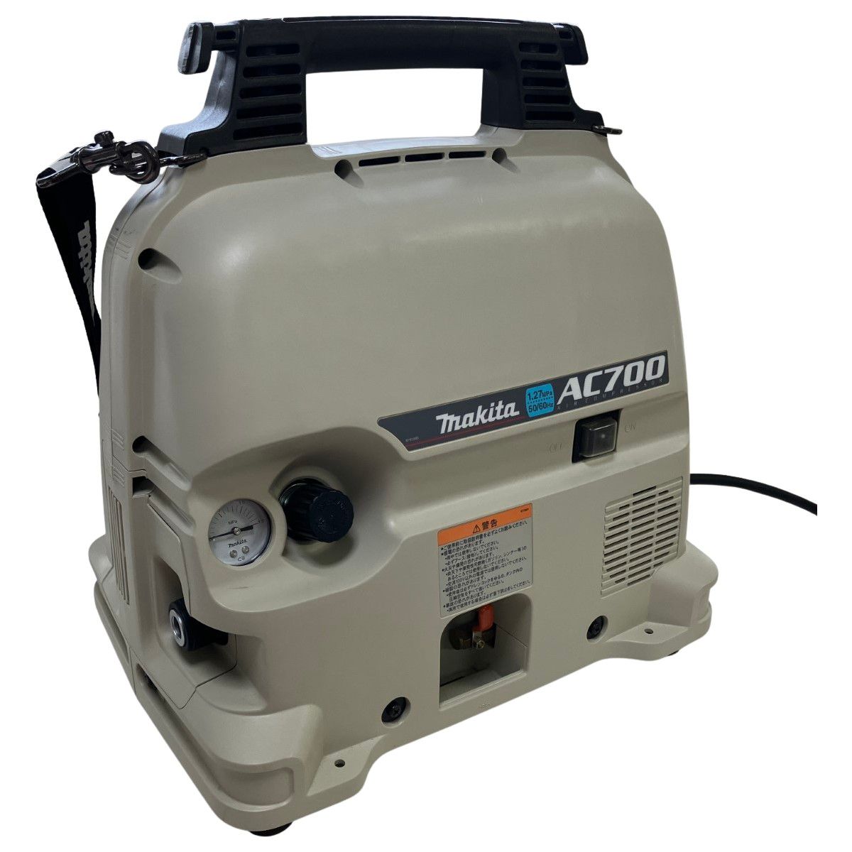 分解点検済みマキタエアーコンプレッサーAC700(№1098) 分解点検済みマキタエアーコンプレッサーAC700(№1098)
