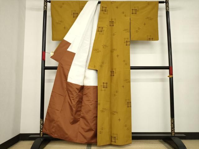 平和屋着物○上質な紬 琉球絣文様 正絹 逸品 AAAY4750ck - メルカリ
