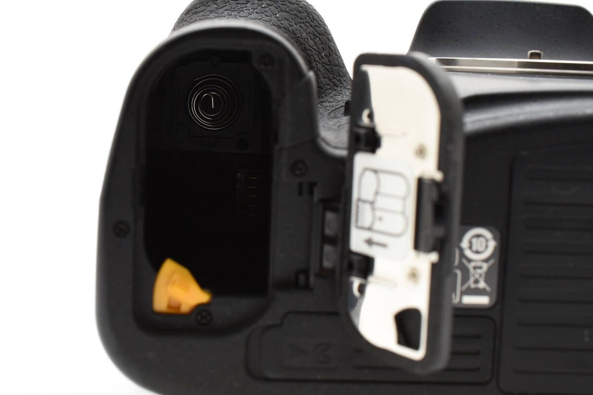 ☆極上美品☆ 《ショット数33,521回》ニコン Nikon D800 ボディ