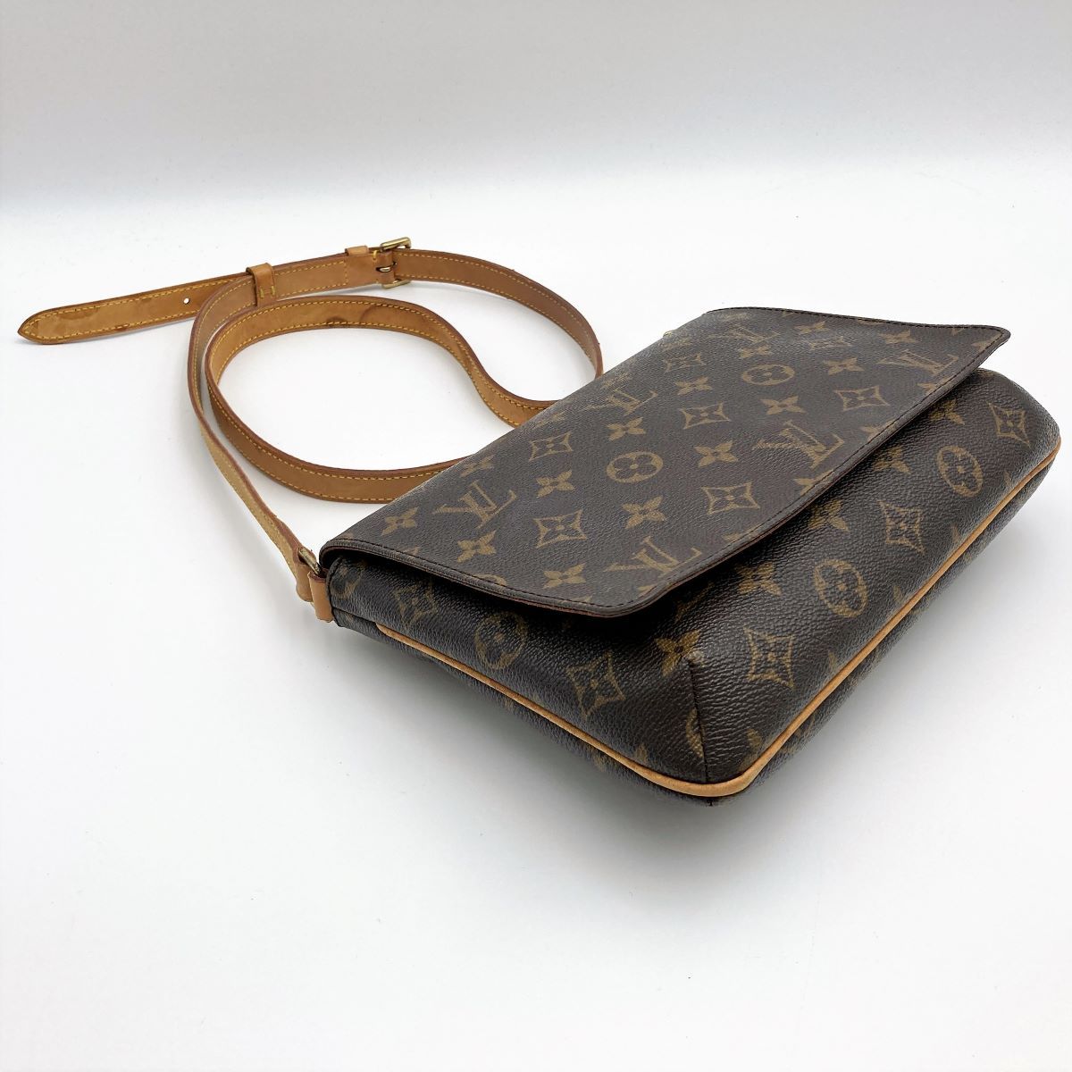 LOUIS VUITTON ルイ・ヴィトン M51388/ミュゼットタンゴ ロング ...