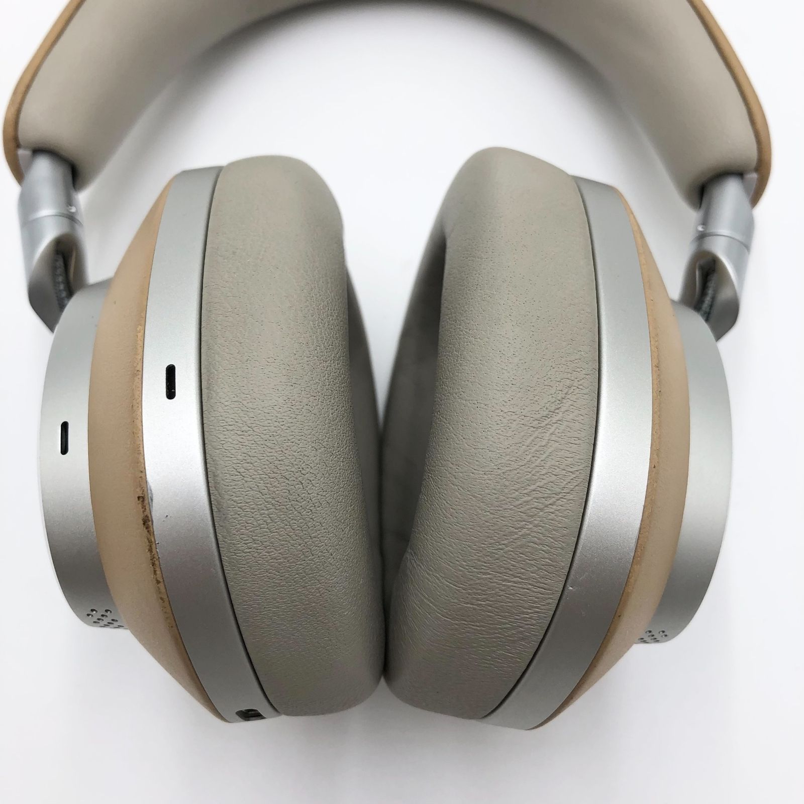 Bowers & Wilkins Px8 (タン) ワイヤレス・ヘッドフォン