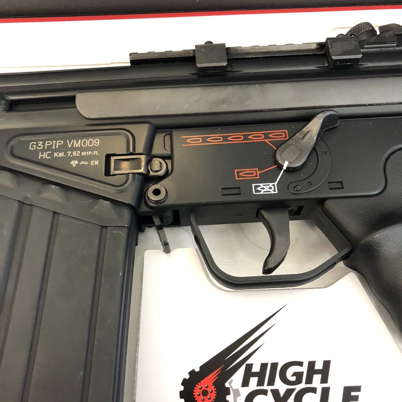 東京マルイ 電動ガン ブラック バッテリー付き G3 PIP VM009 中古品 東京マルイ 電動ガン ブラック バッテリー付き G3 PIP VM009