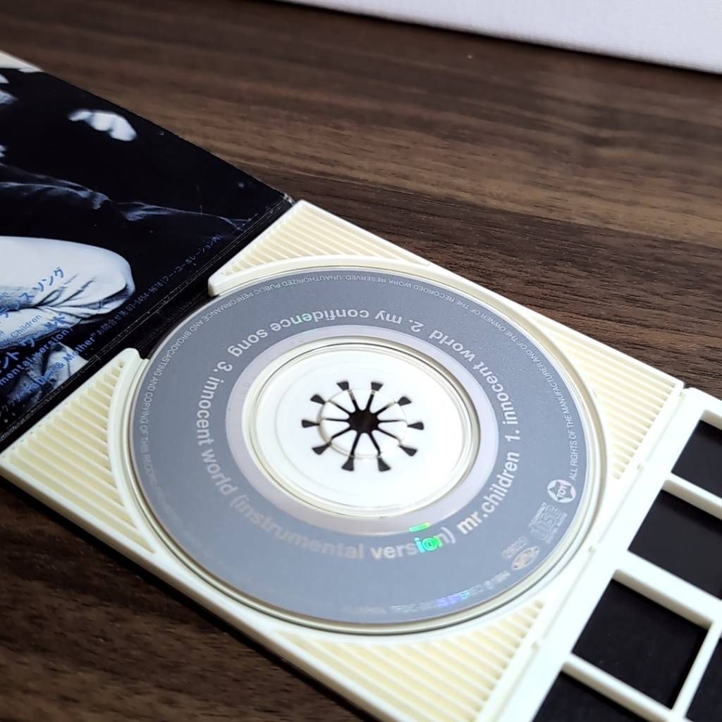 メルカリで24時間以内に売れなければ300円❗title「君を守るニャンコ」 nonbirinko の出品した商品 - メルカリ