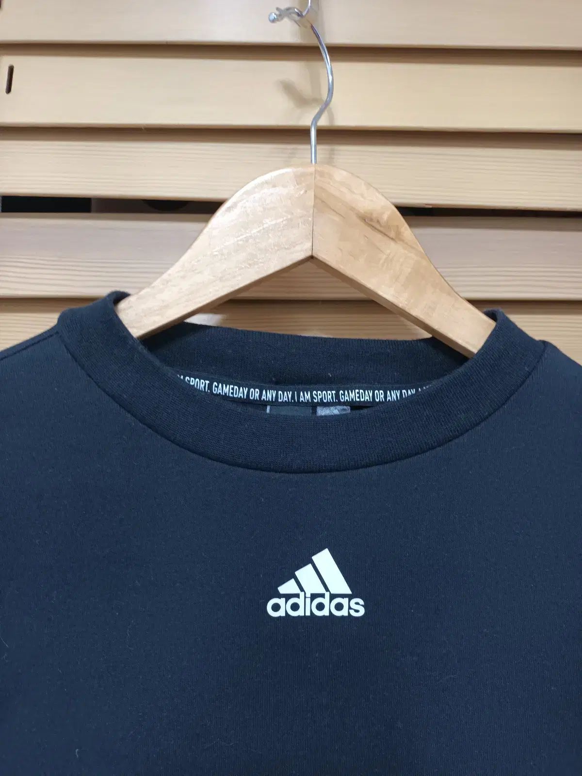 【雷市場（ポンジャン）商品韓国直送】 adidas(アディダス) メンズ スウェットシャツ L サイズ