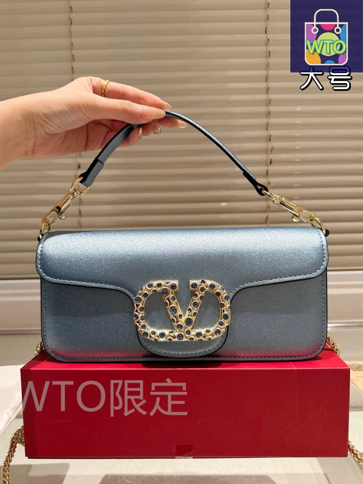 今日特価】VALENTINO Loco ショルダーバッグ-WTO輸入2 - メルカリ