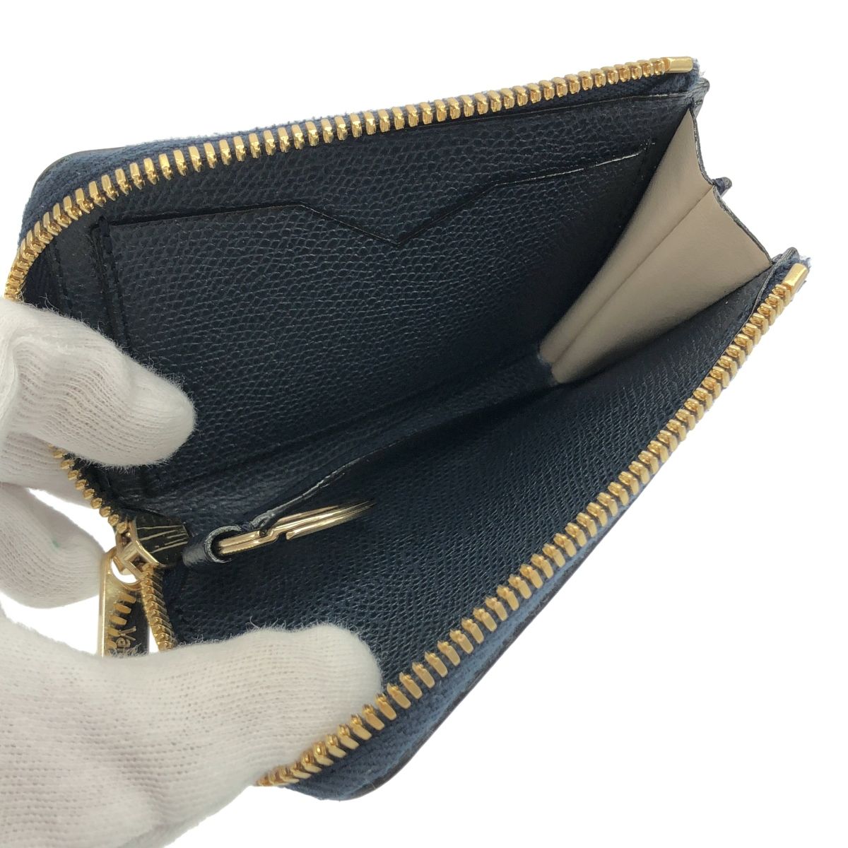 ヴァレクストラValextraジッパー付きカードホルダーコンパクト